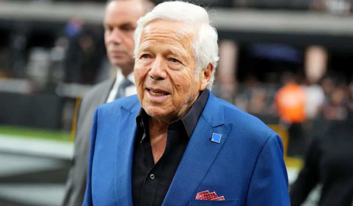 how to contact robert kraft