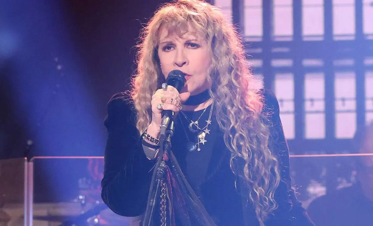 how to contact stevie nicks